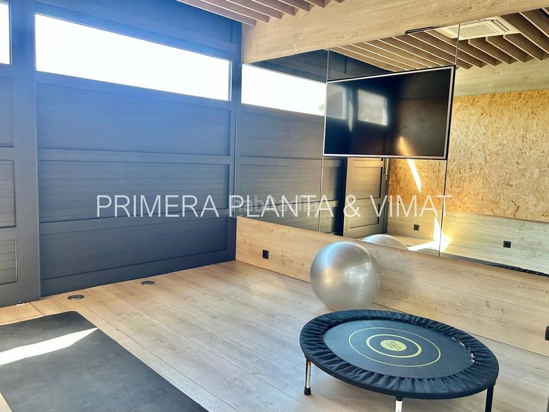 Foto bad1aed7-90ea-40b7-ac60-6bfa6fafcaaf. Casa amb calefacció aparcament piscina a Vallveric Mataró