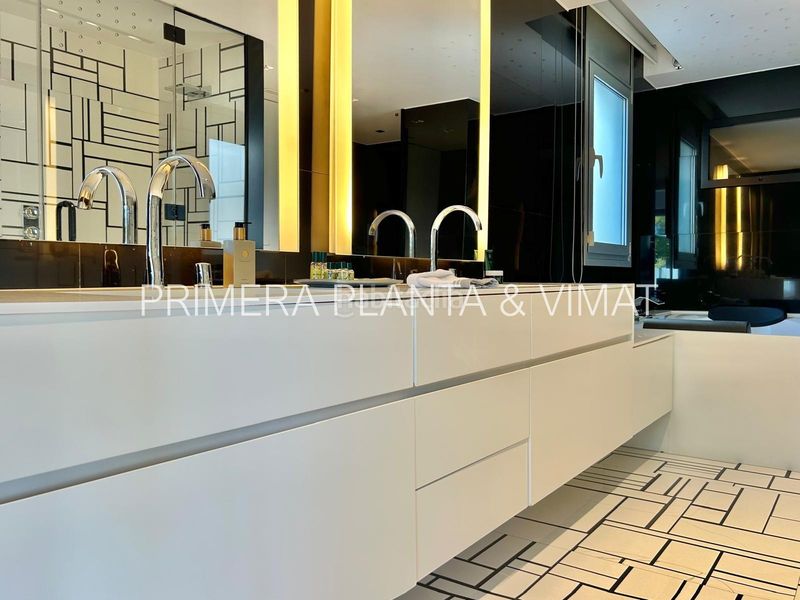 Foto df1ab55f-b3ab-4026-b740-fe50097f27e5. Casa amb calefacció aparcament piscina a Vallveric Mataró