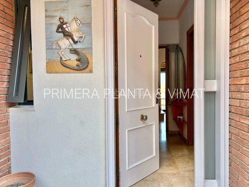 Foto f31b81d3-58f7-41a6-bcb9-6fa306e3aaa8. Casa amb calefacció aparcament piscina a Vista Alegre Mataró