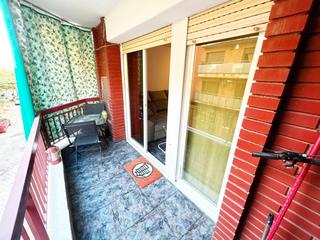 Pis  Carrer de víctor balaguer. Piso 3 habitaciones reformado a 5min parada metro salut