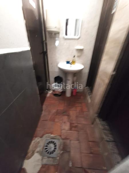 Foto 424c01fa-0cf5-4e4e-a2c7-06b9a5579095. Locale commerciale con riscaldamento in La Salut Badalona