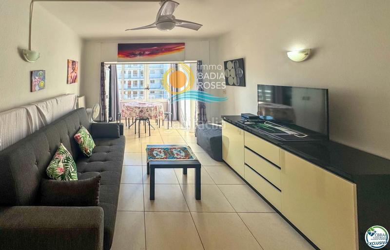 Foto ecdf82a5-bdba-4a1d-a7df-f315ab778ec7. Appartamento in de cala rostella 3 in Salatar Roses