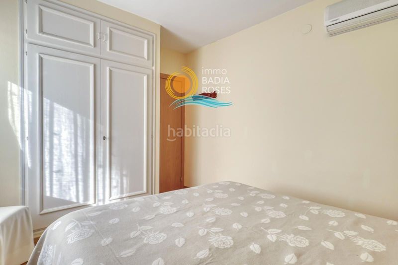 Foto ba139c86-cc3a-40d8-91b8-33bbfe513ce3. Pis amb calefacció aparcament a Puig Rom-Canyelles-Almadrava Roses