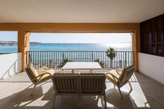 Pis a S´Arenal. Exclusivo piso en primera línea de mar en la playa de palma