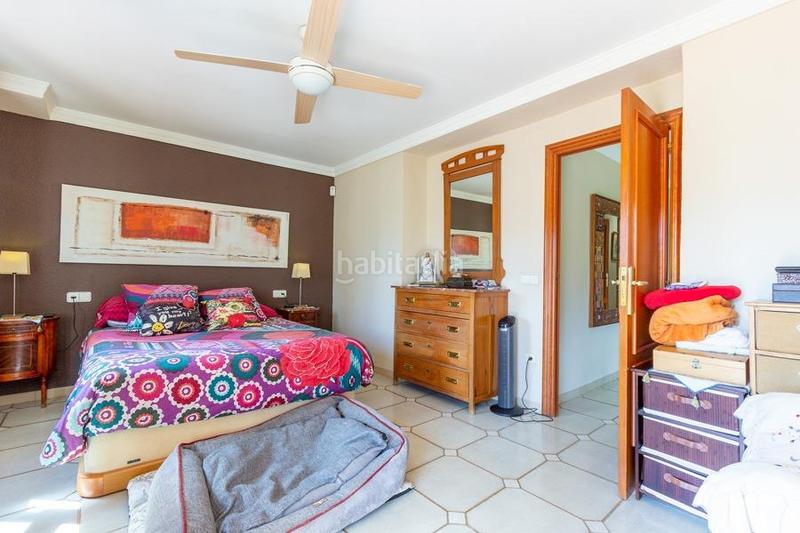 Foto 90828094-e0c7-46b2-98d6-5f6f5f8c8adb. Chalet with heating parking pool in Finestrat pueblo Finestrat