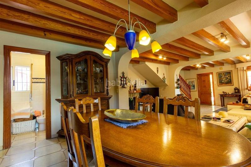 Foto 96b76ffe-bbdd-4e90-8561-6551d911b580. Chalet with heating parking pool in Finestrat pueblo Finestrat