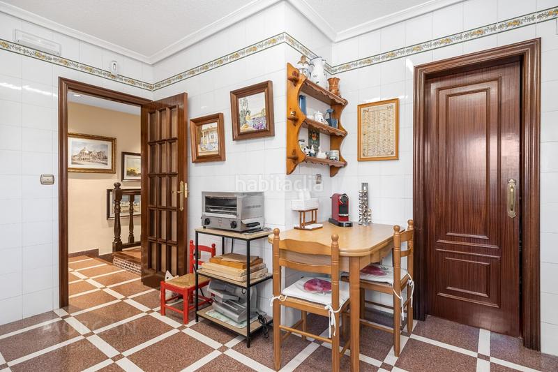Foto a3c2c04d-f235-42a0-b38e-2fc3d7ebd322. Chalet con piscina in Almajada-Ravel Mutxamel