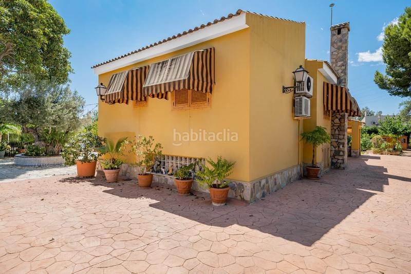 Foto cd739318-be3f-49b9-896a-6156e05129c4. Chalet con piscina in Almajada-Ravel Mutxamel