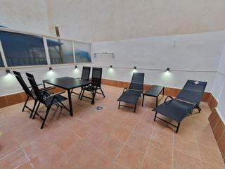 Lloguer Pis a Carolinas Altas. Alquiler de 11 meses con una amplia terraza