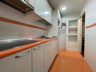 Location Appartement  Calle fiscal miguel gutierrez. Alquiler larga temporada carolinas  el pla bon repos!