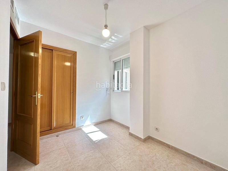 Foto b98dbc88-d192-4ec3-a3da-9f792222a824. Alquiler casa magnifico bungalow en playa de san juan en Alicante