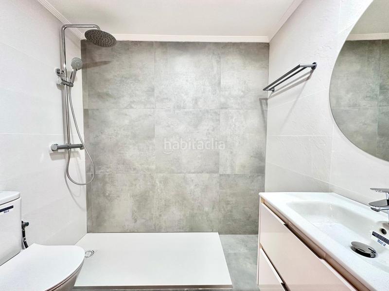 Foto 2bd3ab6b-99dd-492e-848f-e1f0577cbbea. Rent house with parking pool in Albufereta Alicante