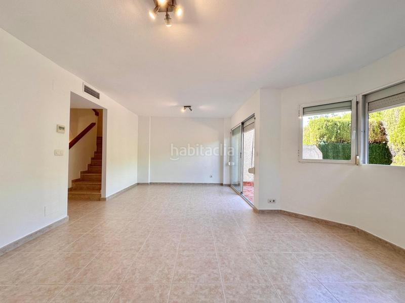 Foto 2ee04574-e02c-43d1-b6d7-1799cfbbe7c1. Rent house with parking pool in Albufereta Alicante