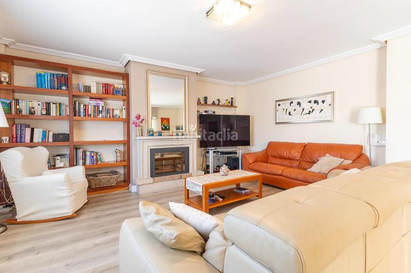 Foto 38afb8a0-243c-42d5-9ef3-c1381ffdcfe4. Xalet amb calefacció aparcament piscina a La Huerta Mutxamel