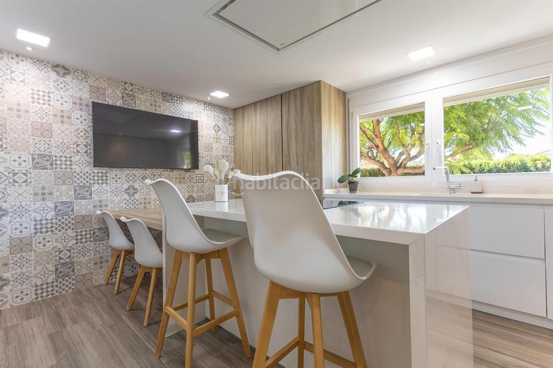 Foto ef782475-c5cc-4043-a189-072213e5e041. Xalet amb calefacció aparcament piscina a La Huerta Mutxamel