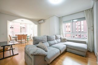 Pis a Carolinas Altas