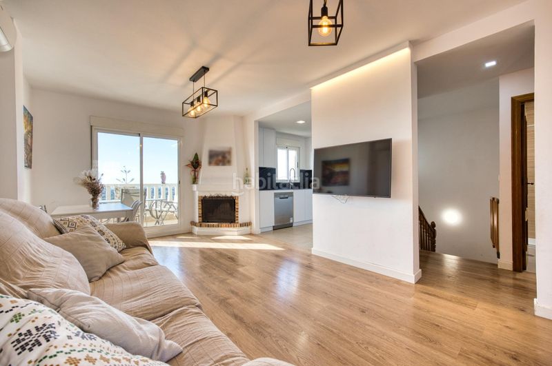 Foto 025b79d2-c8b8-4c3d-aabf-f225dafc7d64. Casa aparellada amb piscina a Bonalba-Cotoveta Mutxamel