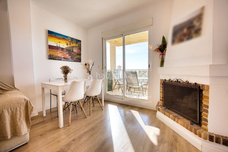 Foto 32345556-b991-4163-9691-3e8659a666e0. Casa aparellada amb piscina a Bonalba-Cotoveta Mutxamel