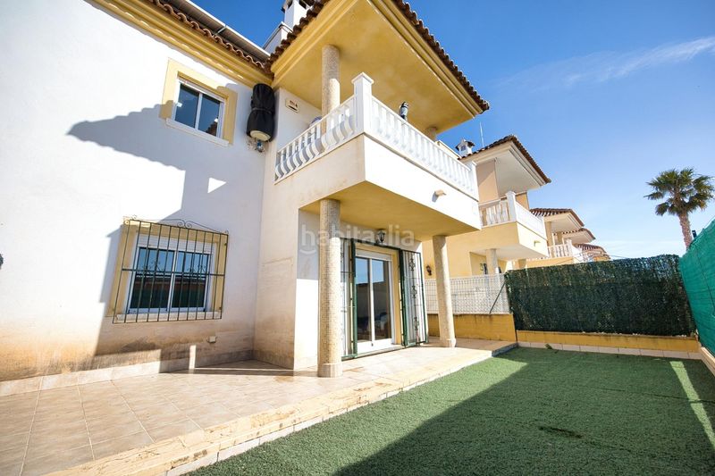 Foto 85906afa-79e0-4afd-96ab-5a80389fa9c3. Casa aparellada amb piscina a Bonalba-Cotoveta Mutxamel