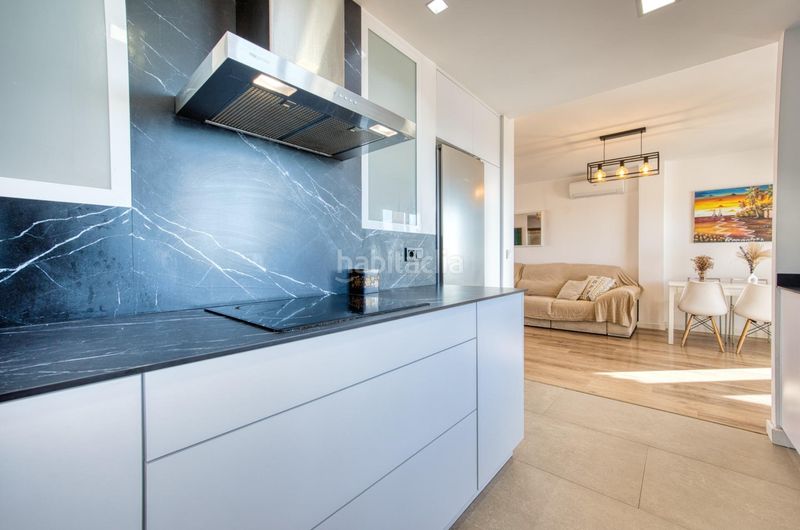 Foto 8912bb8c-17e9-417d-b9be-3283aa19f4c6. Casa aparellada amb piscina a Bonalba-Cotoveta Mutxamel