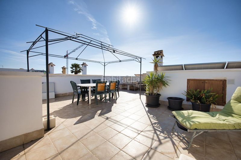 Foto 9bca0a33-4e4a-4a9f-838e-02fb3fd88bea. Casa aparellada amb piscina a Bonalba-Cotoveta Mutxamel