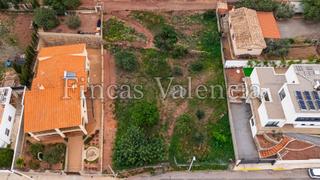 Terreny residencial  Calle calle de bosch marín. Solar urbano en torres torres