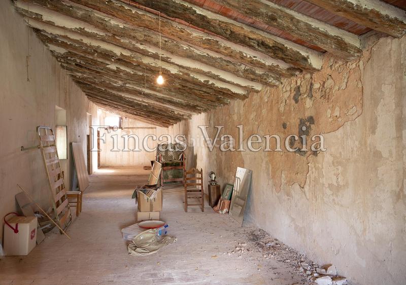 Foto 4c809dce-1868-439c-952d-3dddcd26b0a8. Masia amb aparcament piscina a Batoi Alcoi