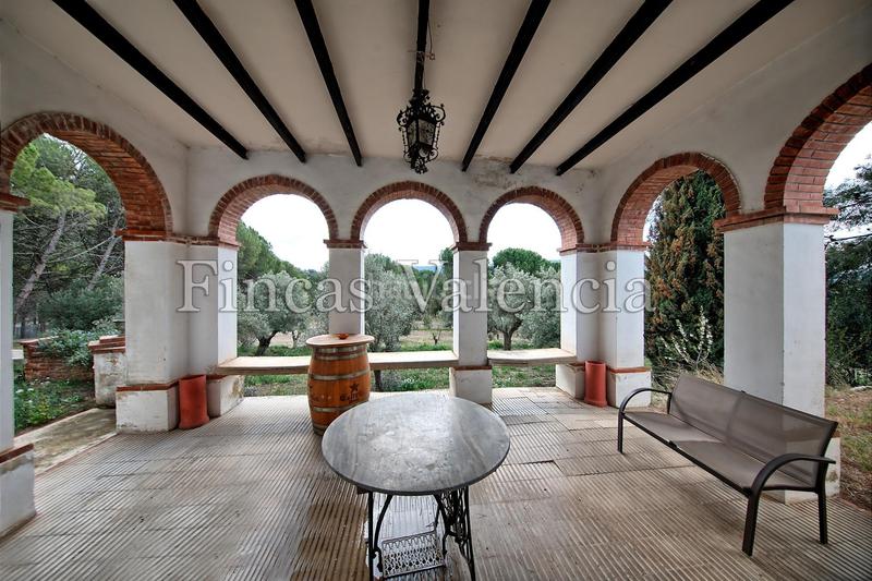 Foto cc901883-53b6-4478-bc76-80efc143e381. Masia amb aparcament piscina a Batoi Alcoi