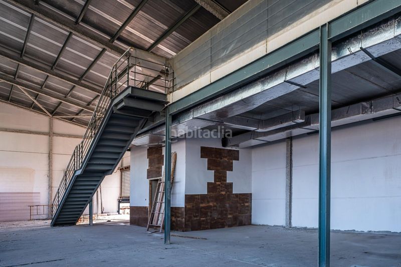 Foto 064a04dc-d62f-4657-ad1d-a8565f570b28. Industrial building in Canet d´en Berenguer