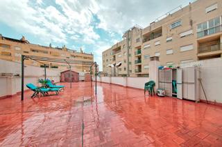 Pis  Calle victoria costa mayo. Vive disfrutando de tu gran terraza como si fuese un chalet!
