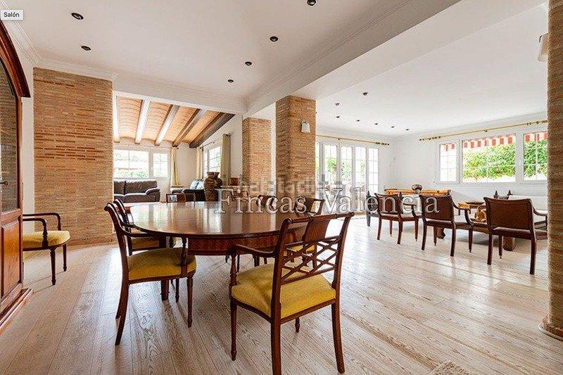 Foto b62b8aa6-3209-4e10-bb78-414cc2432f21. Miete chalet mit heizung parking pool in Godella