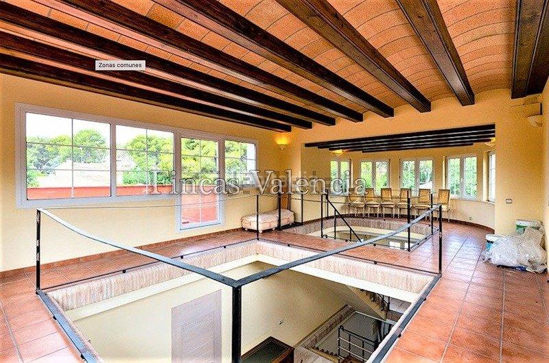 Foto 03f4f6c2-11a2-4cb0-8278-1130b47f7a60. Rent chalet with heating parking pool in Godella