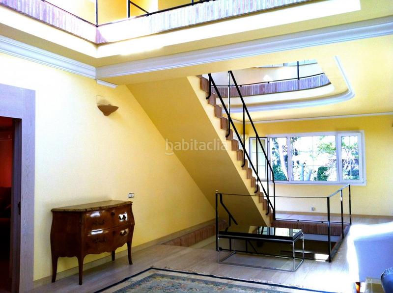 Foto 380cd32a-589e-4bd1-b44b-f417e76e41c7. Rent chalet with heating parking pool in Godella