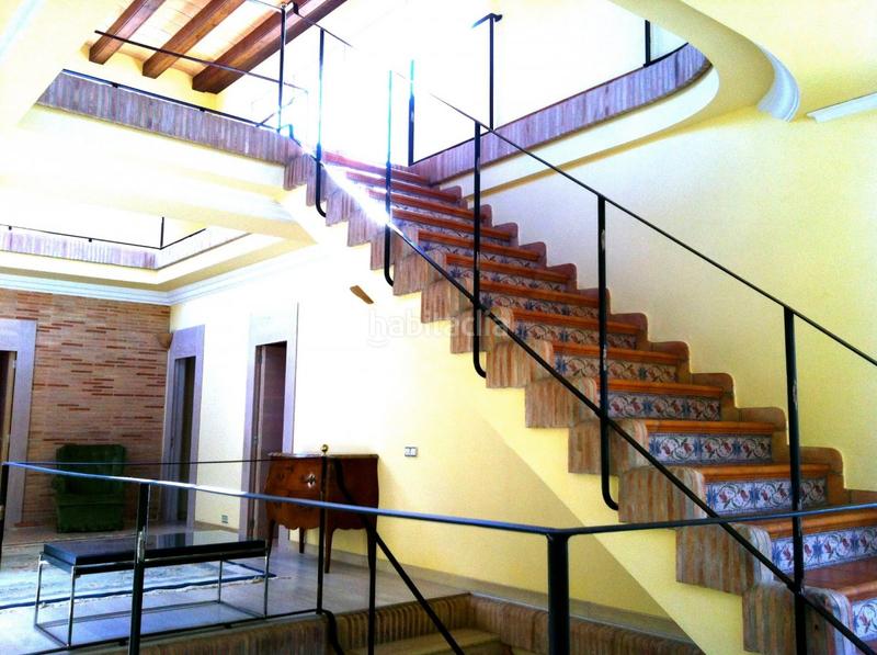 Foto acd47271-7639-40d7-a6de-c40eda5a769d. Rent chalet with heating parking pool in Godella