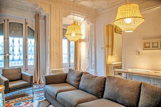 Location Appartement  Gran vía germanias. Piso disponible en pleno corazón de valencia!! no te lo puedes p