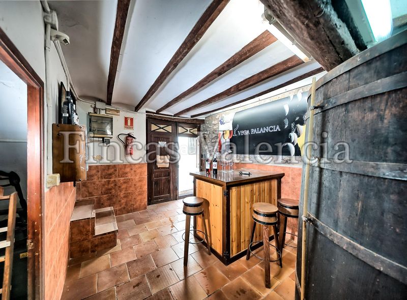 Foto 670e37de-a316-4c70-b5bc-b21fa74bd9ba. Masia a Azuébar