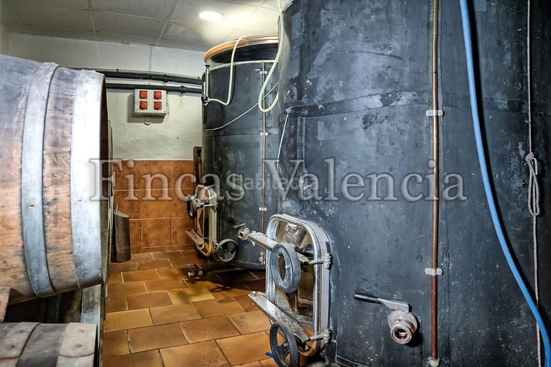 Foto a33c2c99-74d9-4010-984b-69f148419cac. Masia a Azuébar
