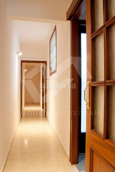 Foto 8fd8fa51-2a1b-46a0-a675-a3324e3c8e45. Rent flat with heating in Eixample Tarragona
