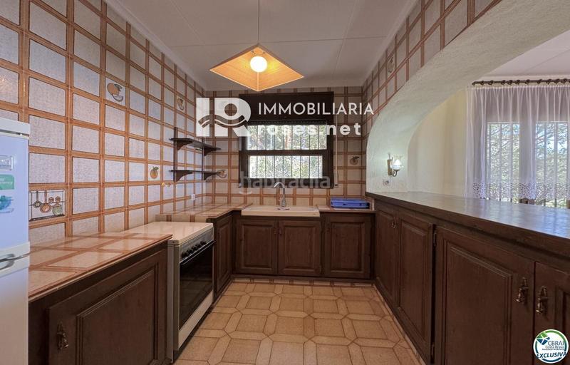 Foto 57408108-46e2-4c75-830a-b28d5d0d7695. Casa  para reformar con increíbles vistas al mar! en Roses