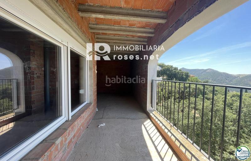 Foto 91eb040a-c01a-4f4d-84d2-cc9cdbe45de3. Casa  para reformar con increíbles vistas al mar! en Roses