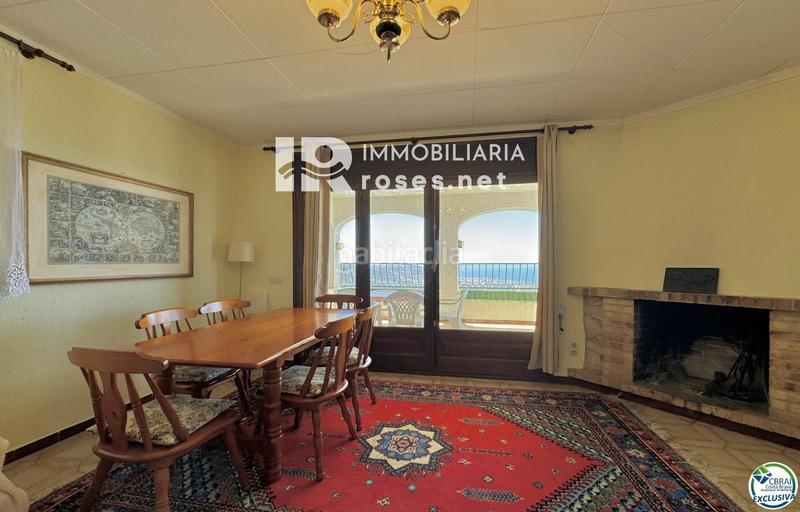 Foto d4faafb7-a3db-4fc3-8c02-cc916049e3b2. Casa  para reformar con increíbles vistas al mar! en Roses