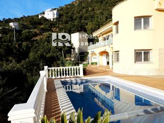 Casa  Alacant. Casa con vista al mar y piscina en la tranquila zona de mas fuma