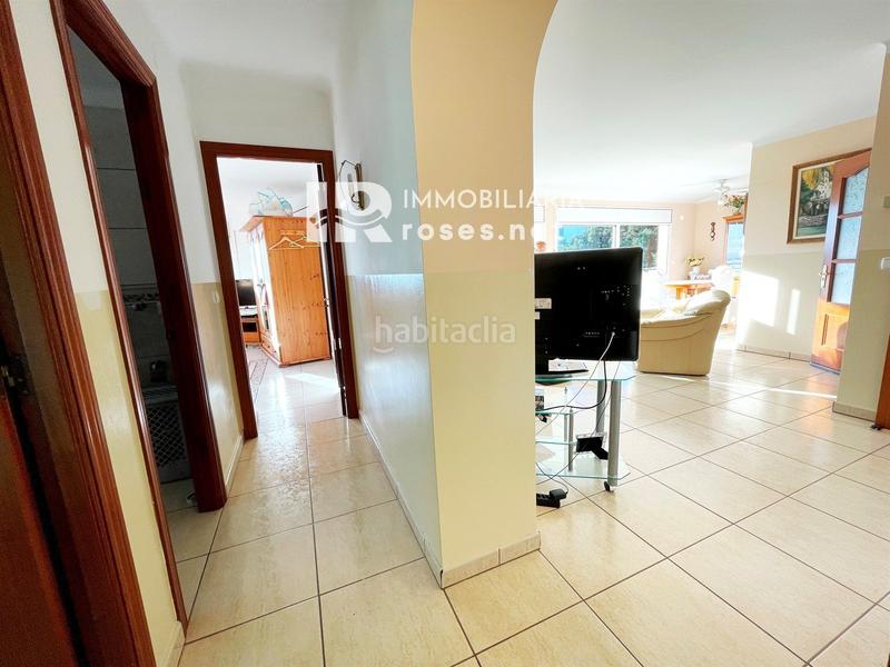 Foto 391f9272-d7d0-4471-baef-18b01f264fea. Casa amb calefacció aparcament piscina a Nord Roses