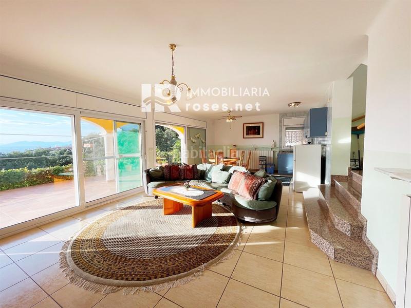 Foto 3e990fda-3022-4bf6-b086-1190a02ea2d0. Casa amb calefacció aparcament piscina a Nord Roses