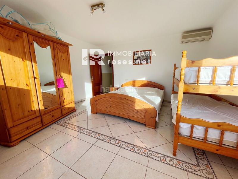 Foto 985b18aa-f30e-43bb-b4ea-ad331fe0fb22. Casa amb calefacció aparcament piscina a Nord Roses