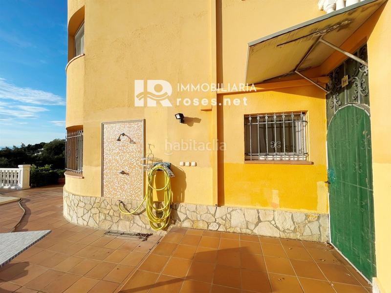 Foto f39e95a2-a320-42f7-9703-c0fffa04ef02. Casa amb calefacció aparcament piscina a Nord Roses