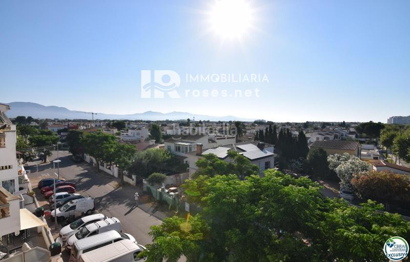 Foto 6974b24f-2607-47ac-a8b6-7d7db5264fbe. Piso apartamento en venta con vistas panorámicas en Empuriabrava