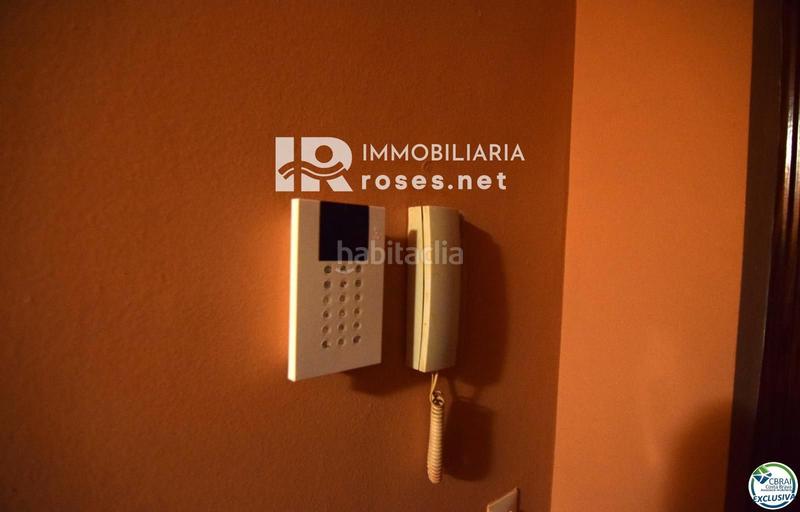 Foto 99087bc5-6f69-403e-8598-d2cbafd5e69e. Piso apartamento en venta con vistas panorámicas en Empuriabrava