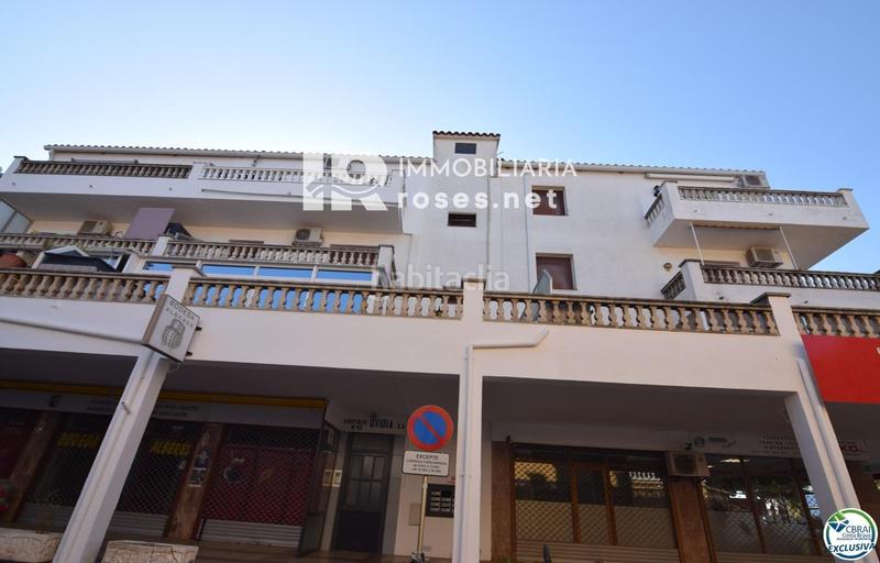 Foto bd54a0f5-9db3-4346-a80d-1e6af9997e2a. Piso apartamento en venta con vistas panorámicas en Empuriabrava