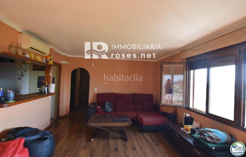 Foto d854967b-d6ca-4d52-9840-8c0a011e6329. Piso apartamento en venta con vistas panorámicas en Empuriabrava